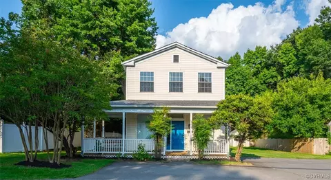 6809 Hermitage Rd, Richmond, VA 23228