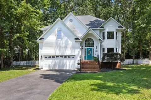 15010 Rosebay Forest Dr, Midlothian, VA 23112