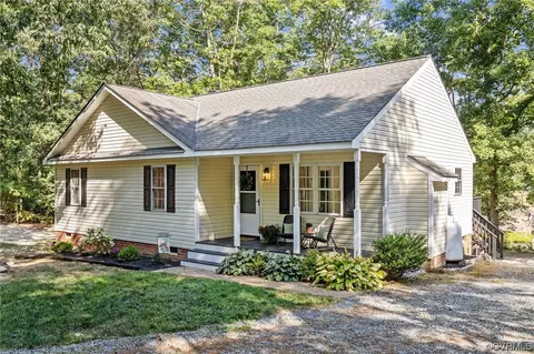 360 Locust Hill Rd, Aylett, VA 23009