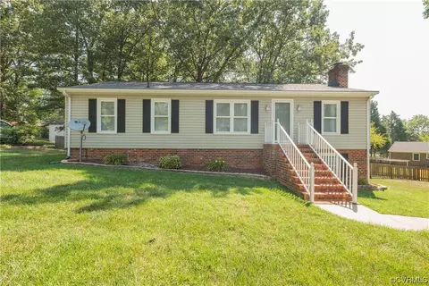 7270 Cornfield Ct, Mechanicsville, VA 23111