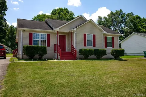 1524 Blossum Ln, Petersburg, VA 23803