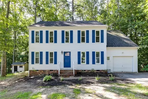6007 Mill Spring Ct, Midlothian, VA 23112