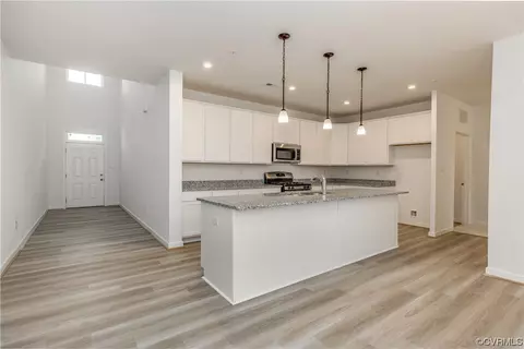 12101 Oxford Landing Dr #102, Glen Allen, VA 23059