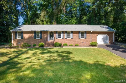 4300 Arrowhead Rd, Richmond, VA 23235
