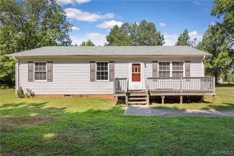 13 Liberty Ln, Cumberland, VA 23040