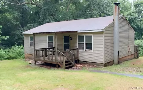 8012 Claystreet Rd, Ford, VA 23850
