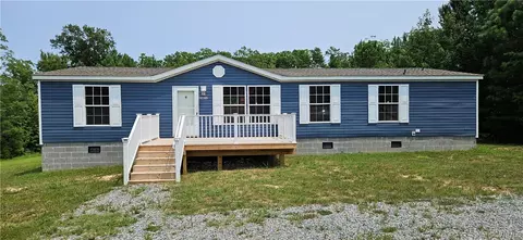 2422 Desha Rd, Tappahannock, VA 22560