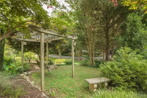 3521 Blithewood Dr, Richmond, VA 23225 photo 3