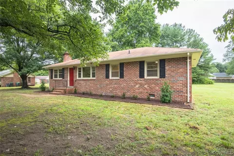 8064 Bell Creek Rd, Mechanicsville, VA 23111