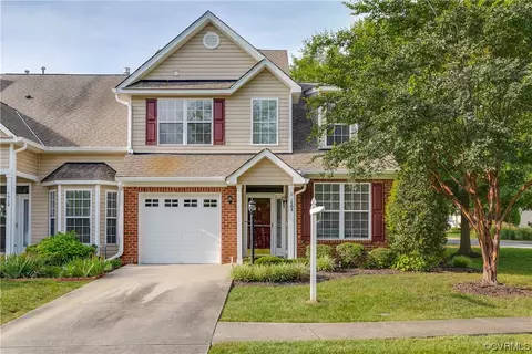 1508 Providence Knoll Dr, Richmond, VA 23236
