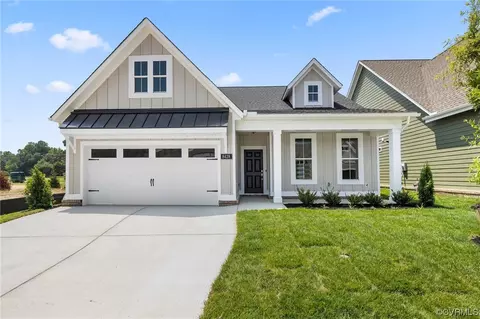 8428 Chimney Rock Dr, Mechanicsville, VA 23116