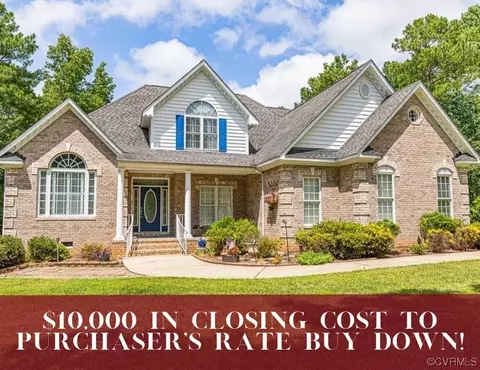 3005 Willow Trace Ln, Gum Spring, VA 23065