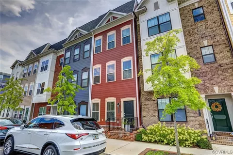 5609 Coopers Walk Ln, Richmond, VA 23230