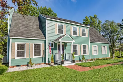 7457 Shire Pkwy, Mechanicsville, VA 23111