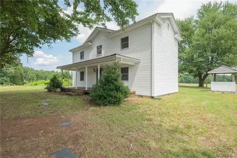 18823 Carter Rd, Dinwiddie, VA 23841