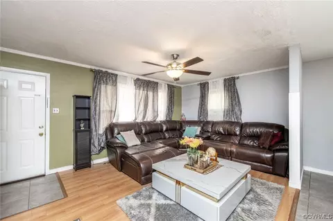 2730 Bertram Rd, Richmond, VA 23224 photo 3