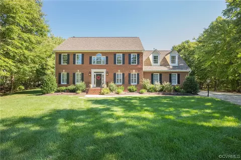 12100 Country Hills Ct, Glen Allen, VA 23059