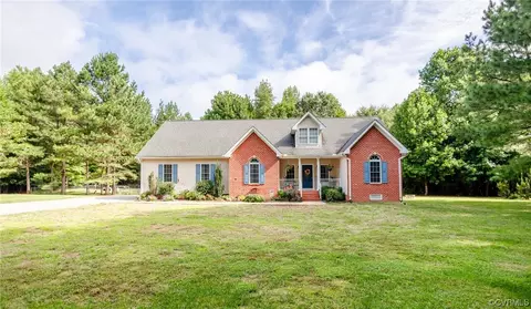 15500 Buck Chase Ln, Disputanta, VA 23842