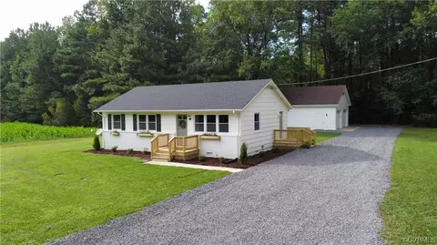12306 Gravelbrook Rd, Petersburg, VA 23805