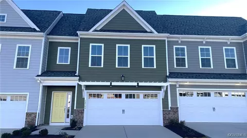 13709 Randolph Pond Ln, Midlothian, VA 23114