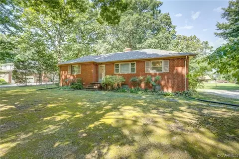 10516 Courtney Rd, Glen Allen, VA 23060