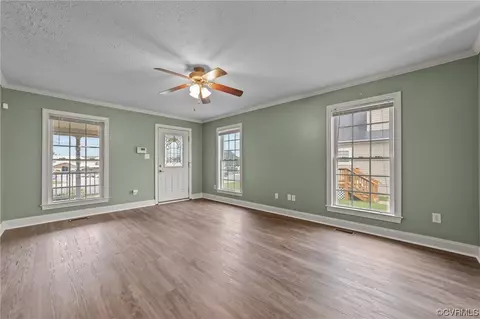 301 E 16th St, Richmond, VA 23224 photo 9