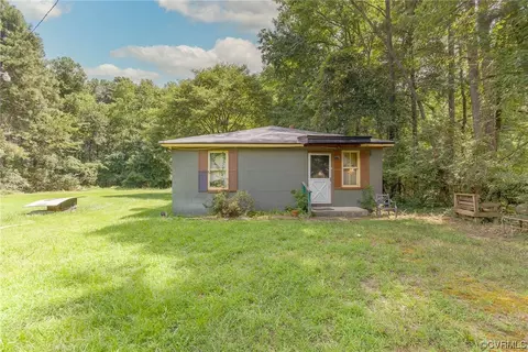 7001 Old Plantation Rd, Richmond, VA 23237