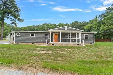 9190 Maclin Ave, Jarratt, VA 23867