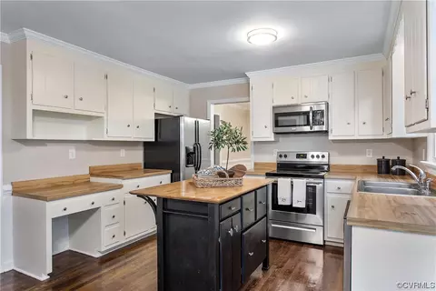 11303 Pendleton Pl, North Chesterfield, VA 23236 photo 13