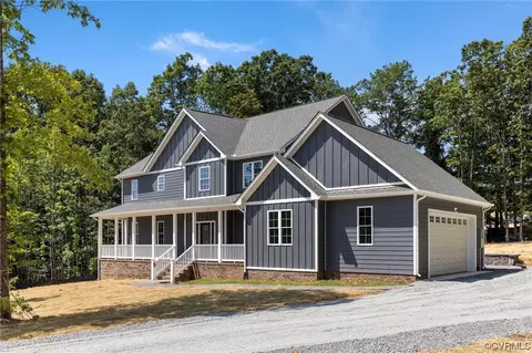 2301 Branchway Creek Dr, Powhatan, VA 23139
