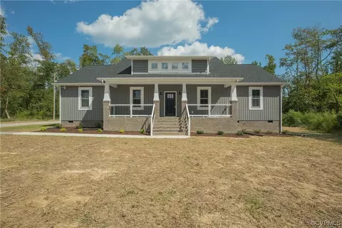 10459 Duncan Rd, North Dinwiddie, VA 23803