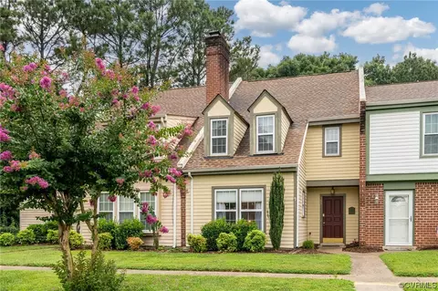 106 Brandywine Rd, Colonial Heights, VA 23834