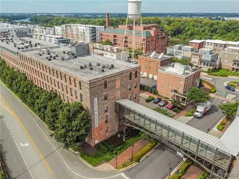 251 Rocketts Way #108, Richmond, VA 23231