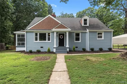 5223 Rockland Rd, Richmond, VA 23225