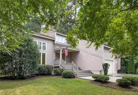 10105 Cedar Knoll Ln, Henrico, VA 23233
