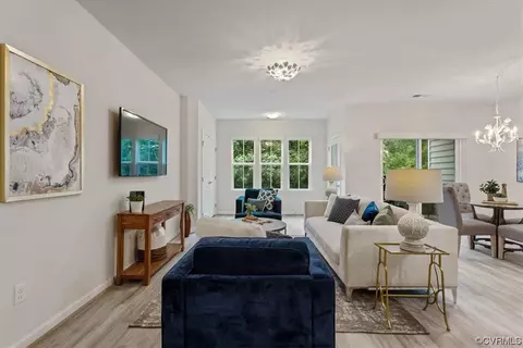 1040 Westwood Village Way #203, Midlothian, VA 23114