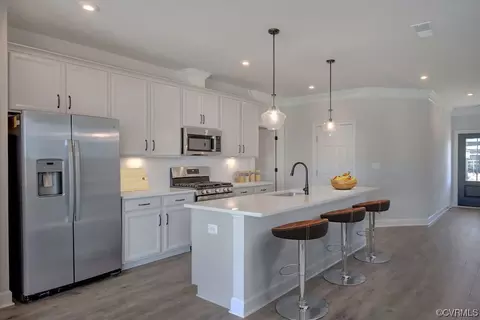 615 Brookwood Glen Ter, Glen Allen, VA 23060