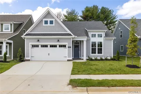 8420 Chimney Rock Dr, Mechanicsville, VA 23116