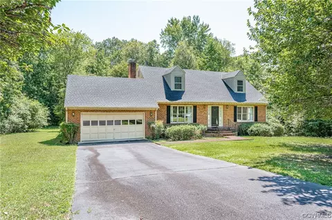8038 Sinclair Rd, Mechanicsville, VA 23111
