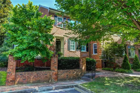 505 St Albans Way, Henrico, VA 23229