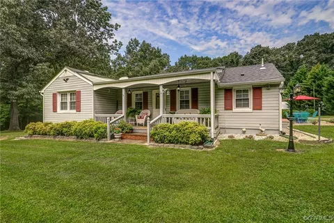 4034 Peppertown Rd, Mechanicsville, VA 23111