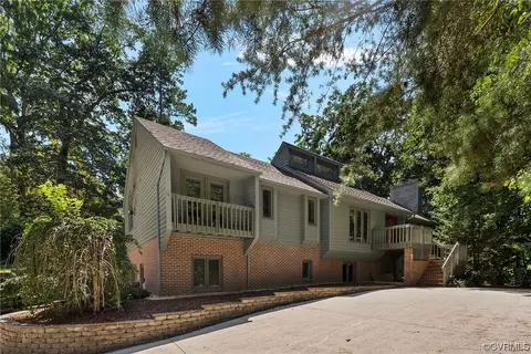 8209 Riverside Dr, Richmond, VA 23235
