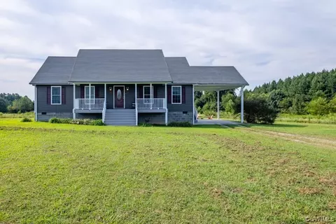 2913 Jennings Town Rd, Crewe, VA 23930