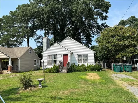 2714 Maplewood Rd, Richmond, VA 23228