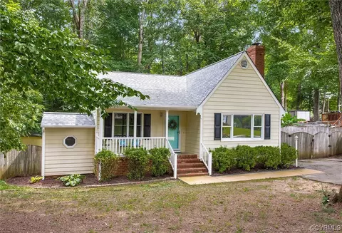 7506 Valencia Rd, Chesterfield, VA 23832