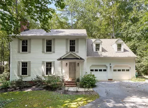 2508 Chimney House Pl, Midlothian, VA 23112