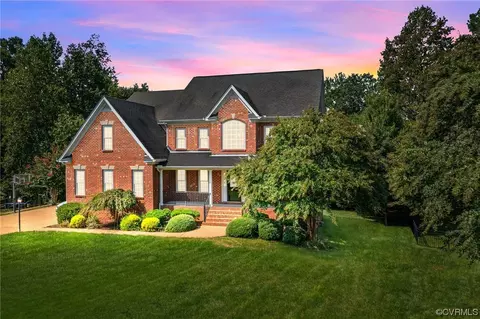 5506 Quarter Horse Ln, Moseley, VA 23120