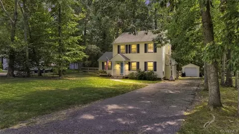 6813 Sika Ct, Midlothian, VA 23112