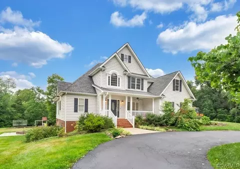 911 Police Tower Rd, Appomattox, VA 24522