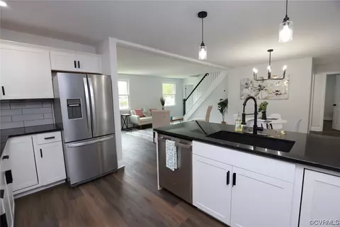 6830 Strathmore Rd, Richmond, VA 23237 photo 5